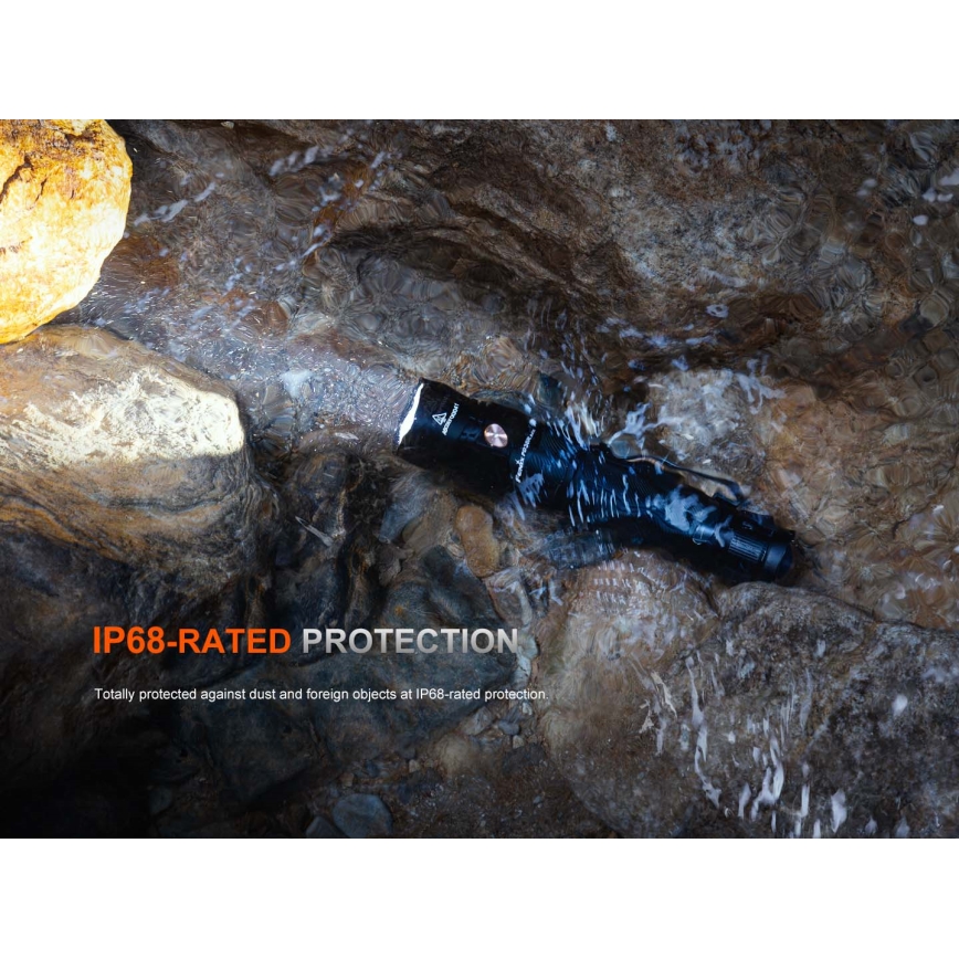 Fenix PD36RACE - LED regulējams uzlādējams lukturis LED/USB 5000 mAh IP68 3000 lm 63,45 h melns