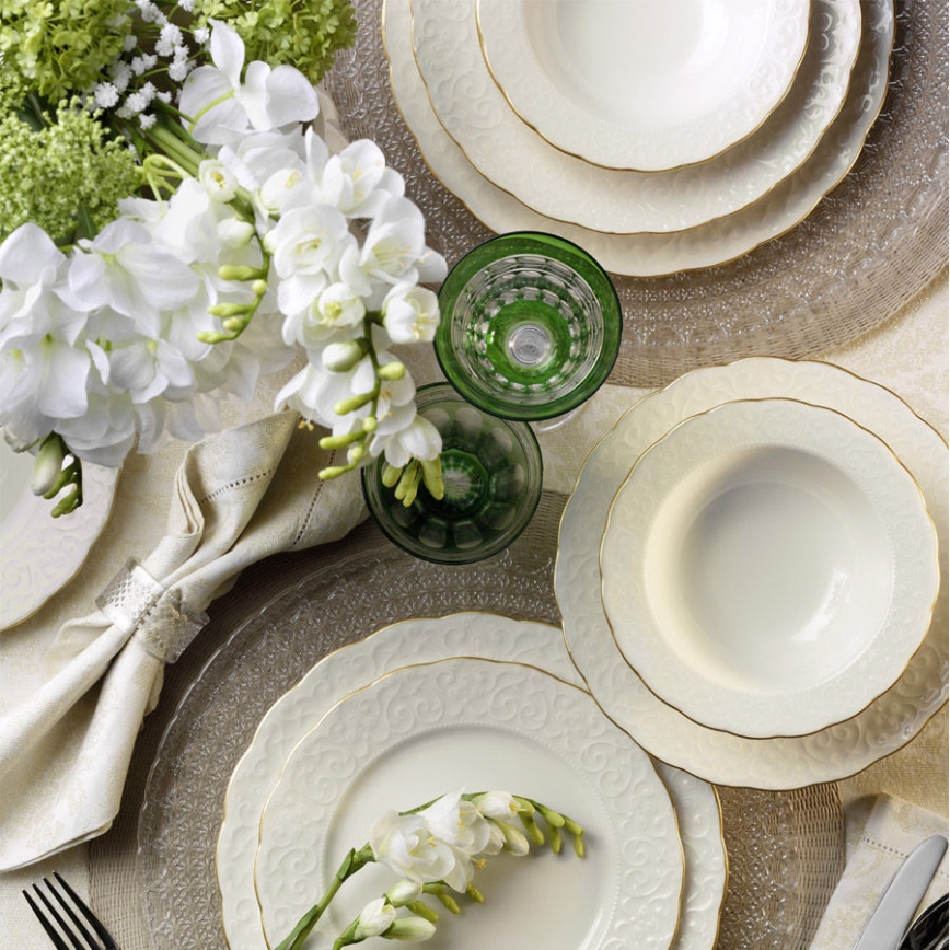 Galda servīze 24 gab. balta/zelta/porcelāns