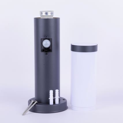 Globo - Āra lampa ar sensoru 1xE27/15W/230V 45 cm IP44