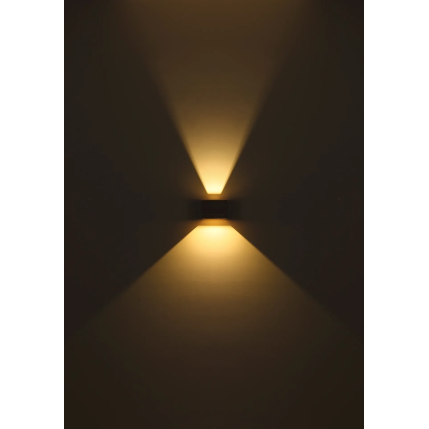 Globo - LED āra sienas gaismeklis ar sensoru 2xLED/3W/230V IP54