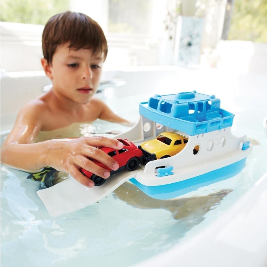 Green Toys - Prāmis ar automašīnām balta/zila