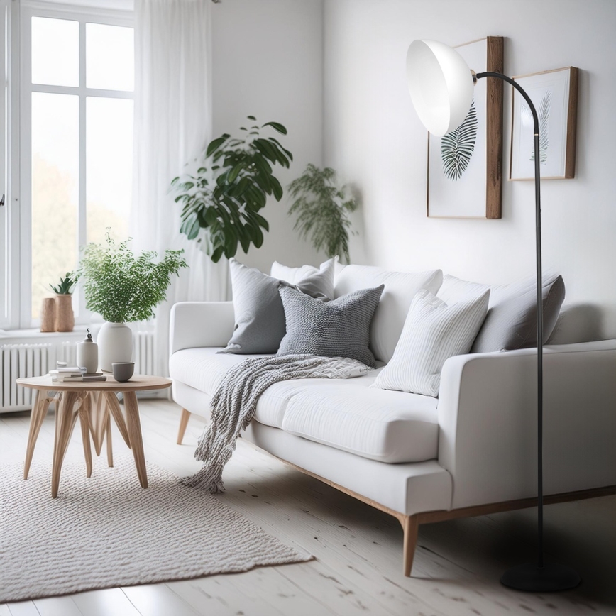 Grīdas lampa ZACK 1xE27/15W/230V melna