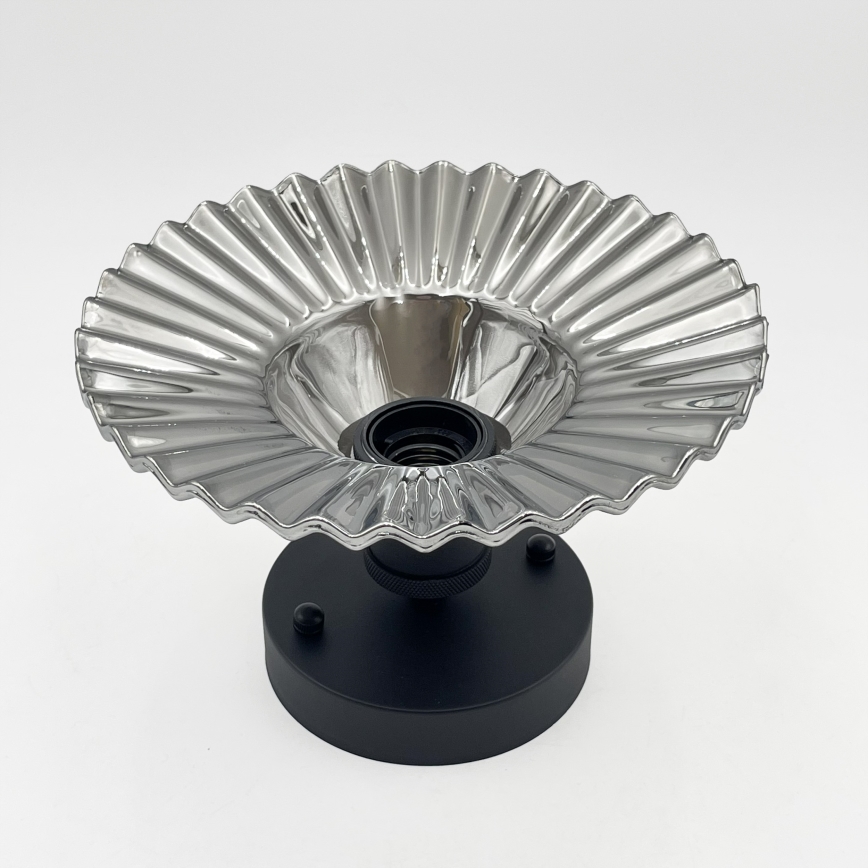 Griestu lampa TRISH 1xE27/15W/230V melna/dūmota melna