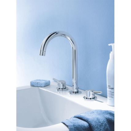 GROHE 20216001 - Trīscaurumu izlietnes jaucējkrāns CONCETTO DN 15, izmērs L, hromēts
