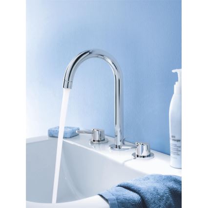 GROHE 20216001 - Trīscaurumu izlietnes jaucējkrāns CONCETTO DN 15, izmērs L, hromēts