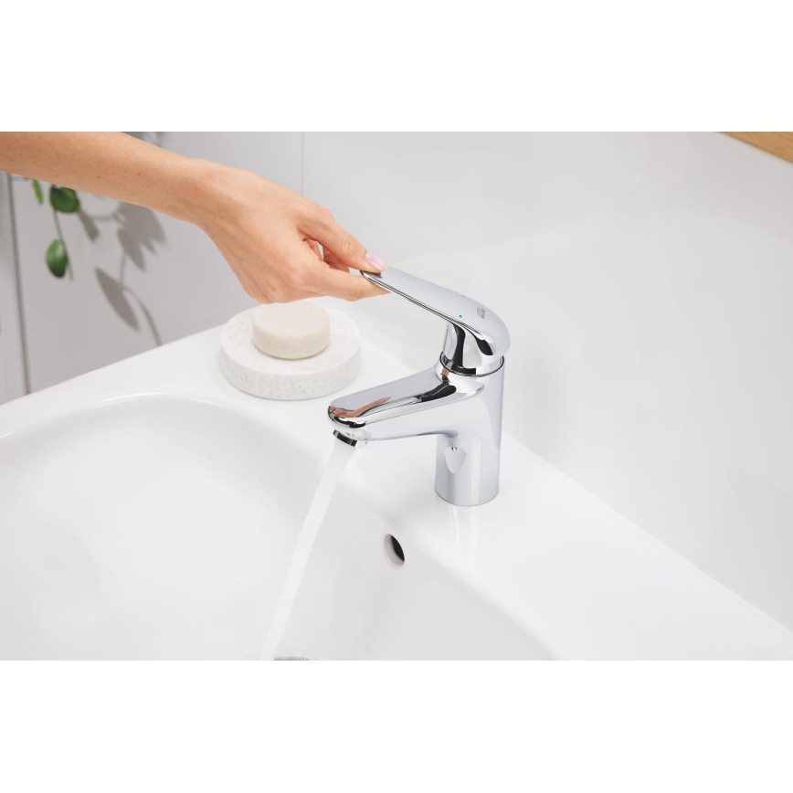 GROHE 24317001 - Izlietnes jaucējkrāns SWIFT 162 mm, spīdīgs hroms