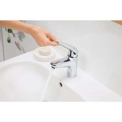 GROHE 24325001 - Izlietnes jaucējkrāns SWIFT DN 15, izmērs M, spīdīgs hroms