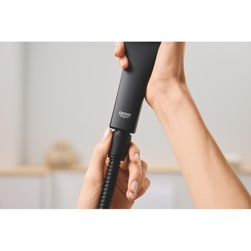 GROHE 27502KS1 - dušas šļūtene VITALIOFLEX METAL LONG-LIFE 1500 mm melna