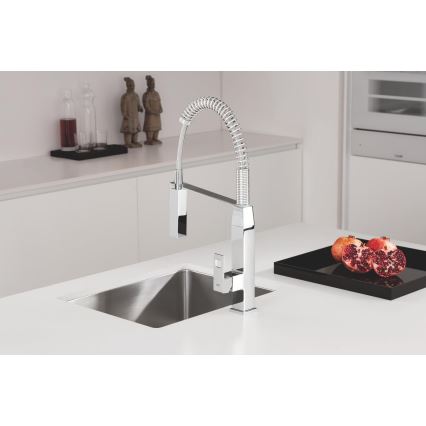 GROHE 31395000 - Virtuves jaucējkrāns EUROCUBE 547 mm spīdīgs hroms