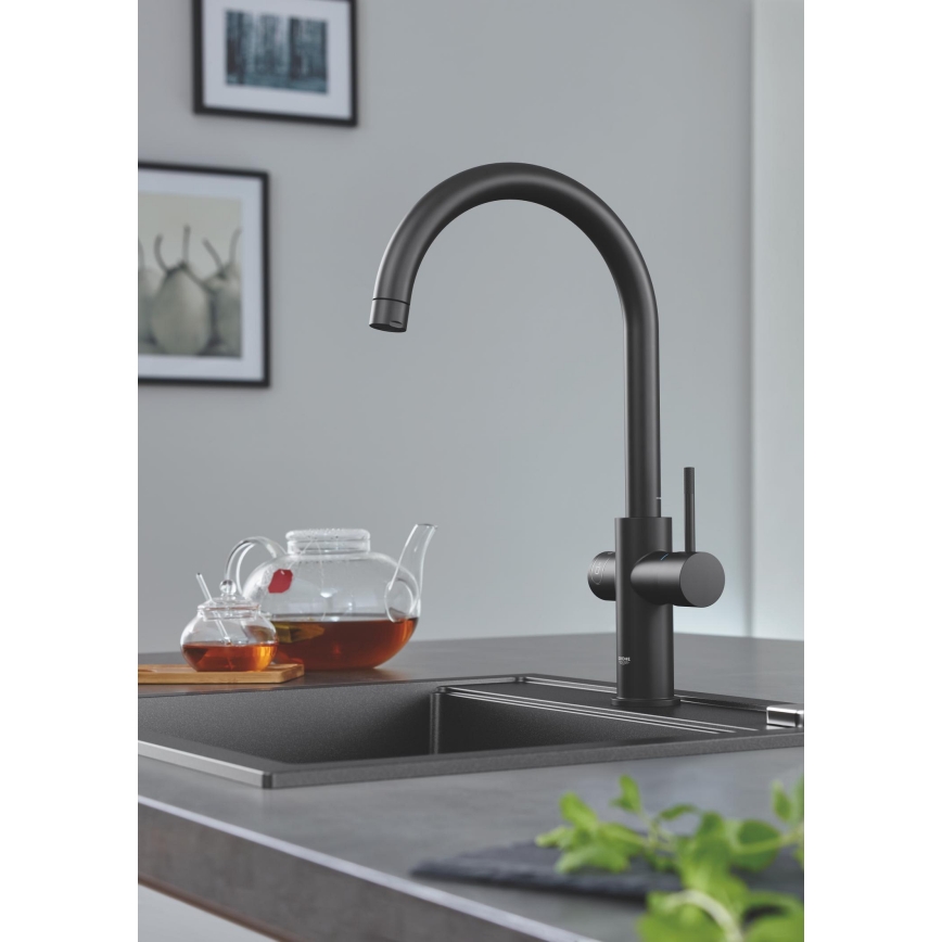 GROHE 31651AP0 - Kompozīta izlietne K700 560 × 510 mm melna