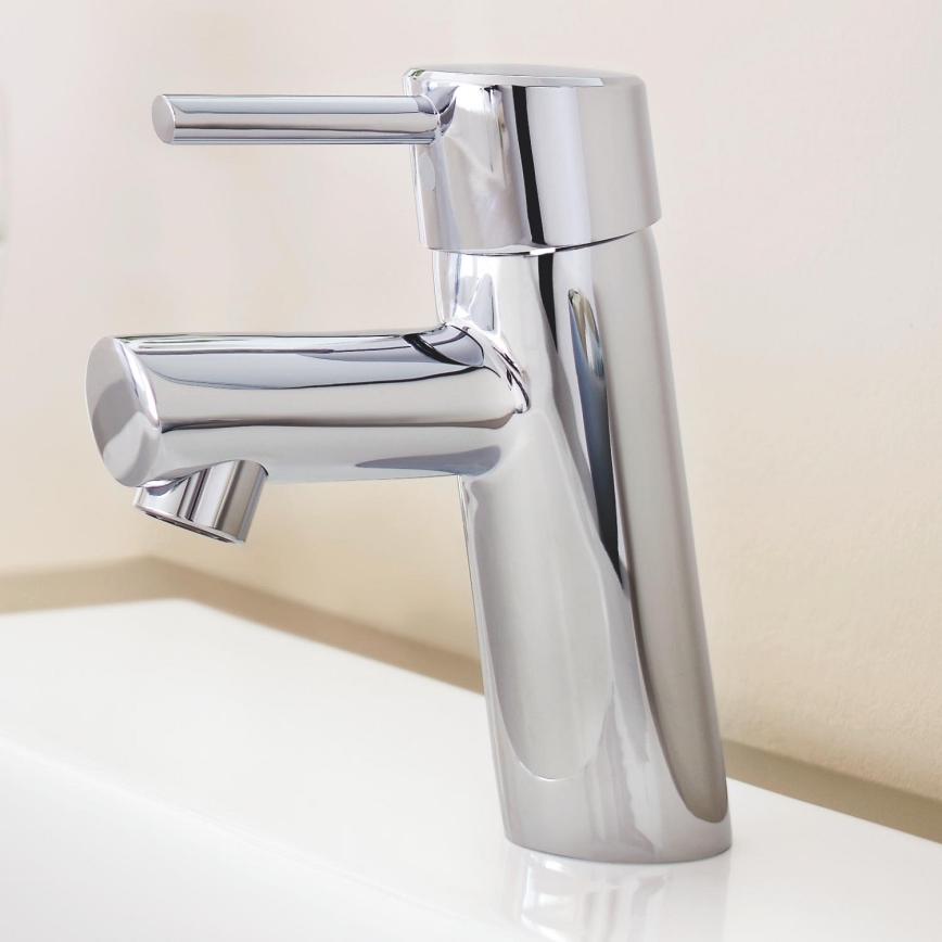 GROHE 32204001 - Izlietnes jaucējkrāns CONCETTO DN 15 spīdīgs hroms