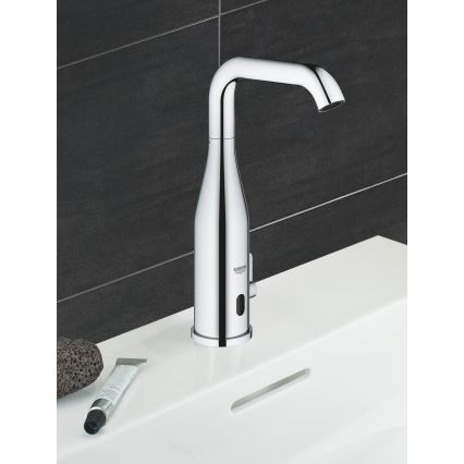 GROHE 36445000 - Infrasarkanā elektroniskā izlietnes jaucējkrāns ESSENCE E, pulēts hroms