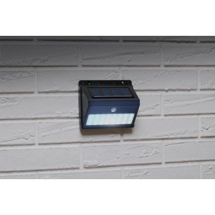 Grundig - LED saules sienas gaismeklis ar sensoru LED/1,2V 600 mAh IP44