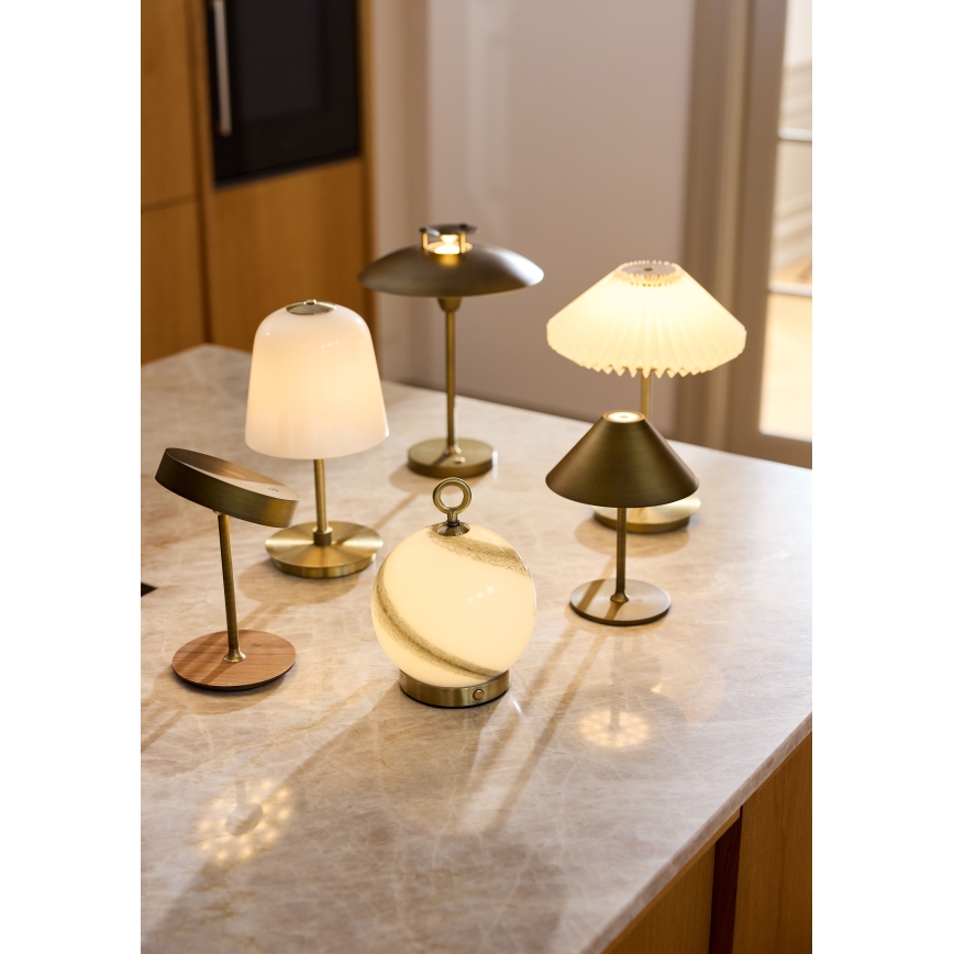 Halo Design 745784 - uzlādējama LED galda lampa ar regulējamu spilgtumu ON THE MOVE LED/2,5W/4000 mAh misiņš/koks