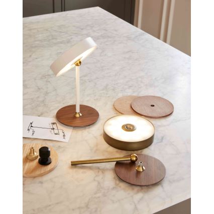 Halo Design 745784 - uzlādējama LED galda lampa ar regulējamu spilgtumu ON THE MOVE LED/2,5W/4000 mAh misiņš/koks