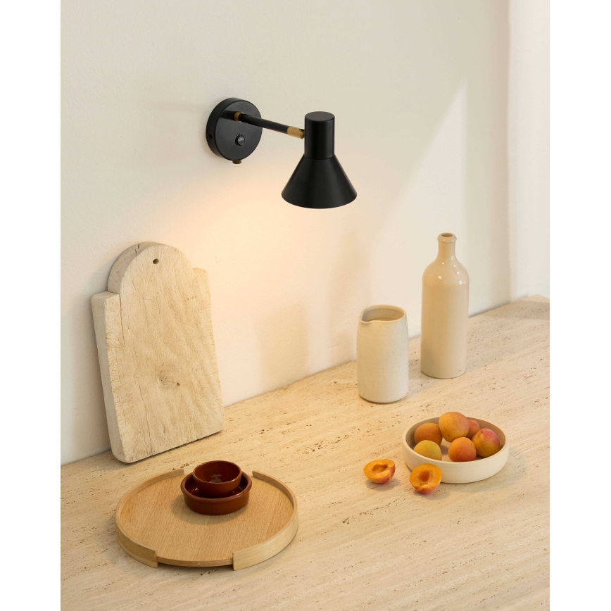 Halo Design 747450 - Sienas lampa STYLE 1xE14/25W/230V melna/misiņš