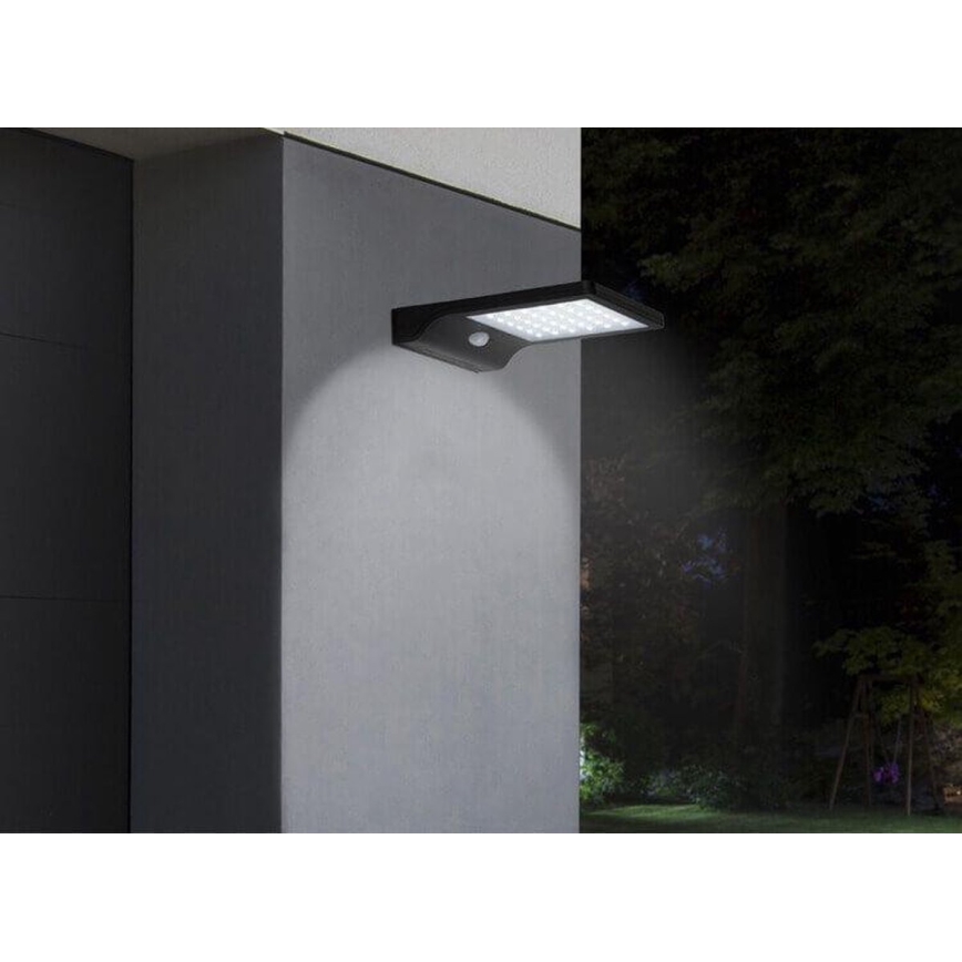 HÖFFTECH - LED saules sienas lampa ar kustības un krēslas sensoru LED/3,7V 2200 mAh IP44