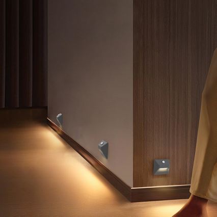 LED uzlādējamais kāpņu gaismeklis ar kustības un krēslas sensoru STEP LIGHT LED/0,3W/3,7V 2200 mAh IP53 pelēks