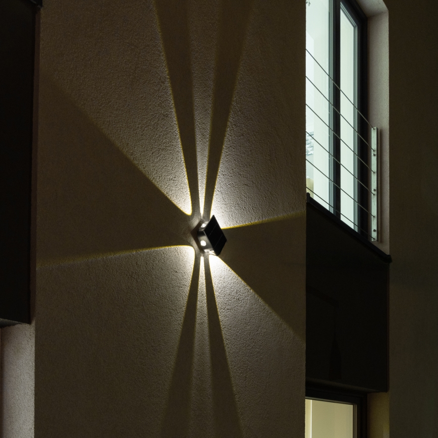LED Saules enerģijas sienas lampa ar sensoru LED/2W/5V IP54 1300 mAh