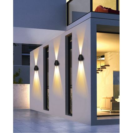 LED Saules enerģijas sienas lampa ar sensoru LED/2W/5V IP54 1300 mAh
