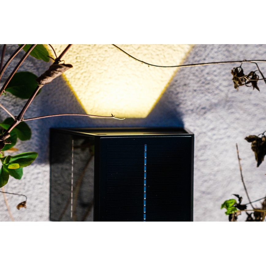 LED Saules enerģijas sienas lampa ar sensoru LED/2W/5V IP54 1300 mAh