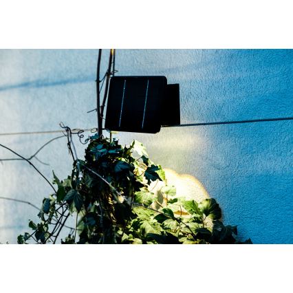 LED Saules enerģijas sienas lampa ar sensoru LED/2W/5V IP54 1300 mAh