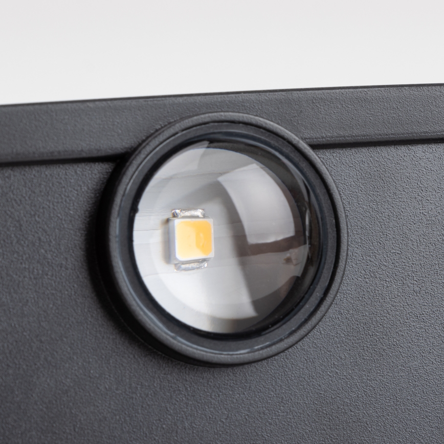 LED Saules enerģijas sienas lampa ar sensoru LED/2W/5V IP54 1300 mAh