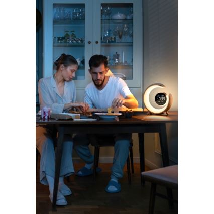 LED RGBW Aptumšojama galda lampa ar modinātāja pulksteni LED/20W/5V USB sudraba