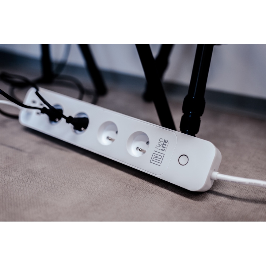 Immax NEO 07707L - Pagarinātāja vads NEO LITE Smart 4AC + 4USB Wi-Fi Tuya 1,5m
