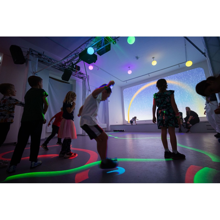 Immax NEO 07794CDO - Komplekts 3x LED RGB+CCT regulējamas spuldzes E27/14W/230V 2700K-6500K Tuya Wi-Fi + tālvadības pults