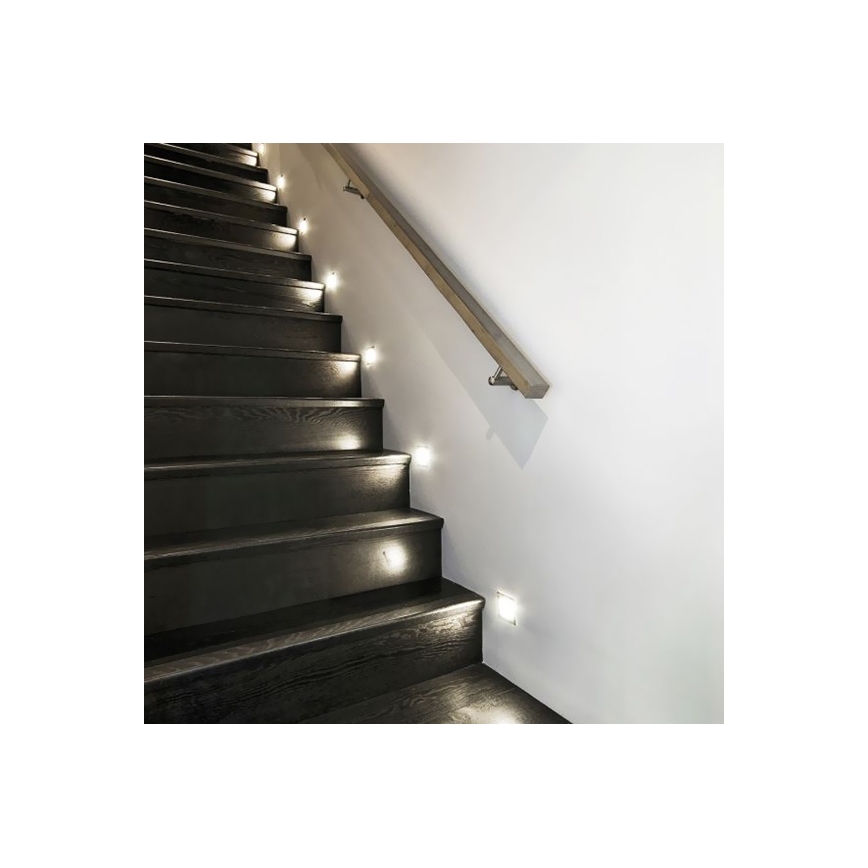 LED orientējošais gaismeklis LED/0,8W/12V