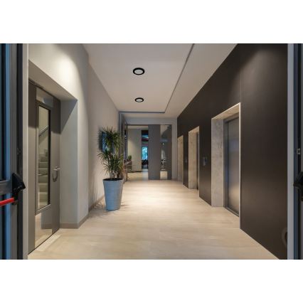 LED griestu/iebūvējamā lampa 2 vienā ERGA LED/17W/230V 3000/4000/6500K melna