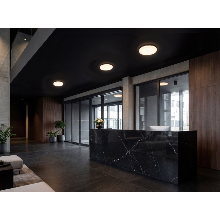 LED griestu gaismeklis ar kustības un krēslas sensoru VARSO LED/22/30W/230V 3000/4000/6500K Ø 33 cm IP54