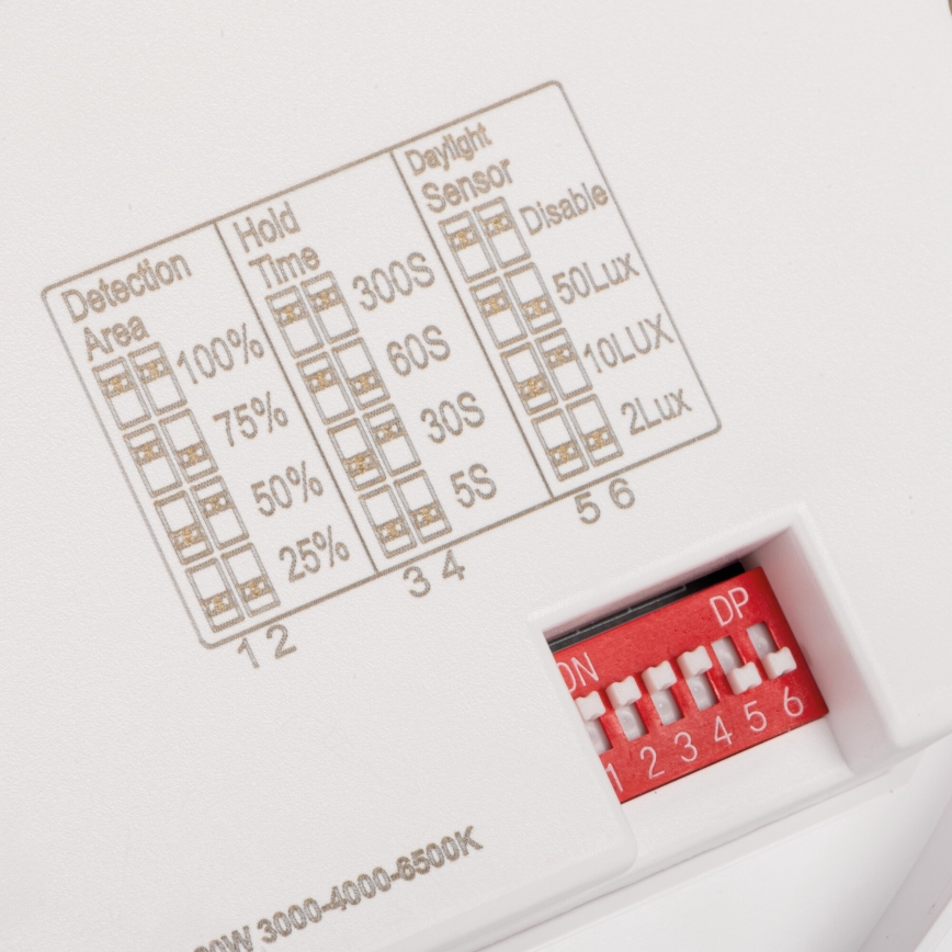 LED griestu gaismeklis ar kustības un krēslas sensoru VARSO LED/22/30W/230V 3000/4000/6500K Ø 33 cm IP54