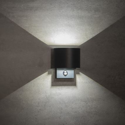 LED āra sienas lampa ar kustības un krēslas sensoru REKA LED/7W/230V IP54 antracīta apaļa