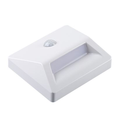 LED iebūvējamais gaismeklis ar kustības un krēslas sensoru IRS LED/0,3W/3xAAA IP54 balts