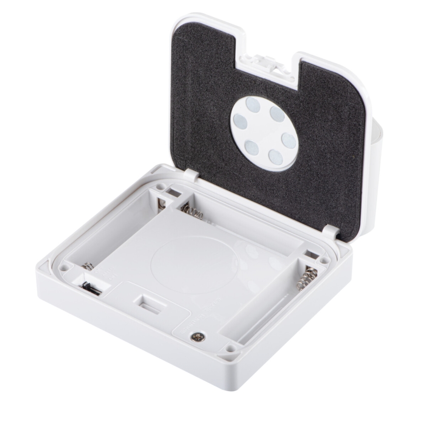 LED iebūvējamais gaismeklis ar kustības un krēslas sensoru IRS LED/0,3W/3xAAA IP54 balts