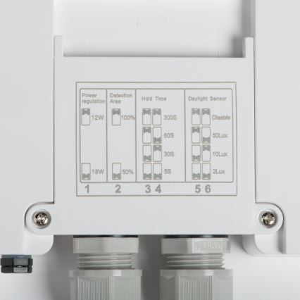 LED Āra griestu lampa ar kustību sensoru BENO LED/24/30W/230V 3000/3500/4000K IP65 balta leņķa