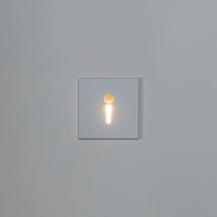 LED kāpņu gaismeklis ar kustības un krēslas sensoru MAGNIK LED/1,7W/230V 2700/3300/3900/4600/5700K balts kvadrātveida
