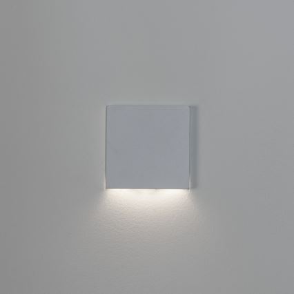 LED kāpņu gaismeklis MAGNIK LED/1,7W/230V 2700/3300/3900/4600/5700K balts, kvadrātveida