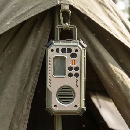 Kempinga radio ar rokas kloķi, saules paneli un LED lukturīti ar powerbankas funkciju 5V/3xAAA/2000 mAh IPX4 zaļa