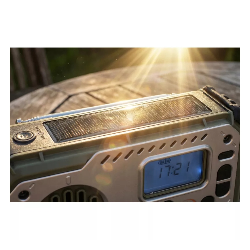 Kempinga radio ar rokas kloķi, saules paneli un LED lukturīti ar powerbankas funkciju 5V/3xAAA/2000 mAh IPX4 zaļa