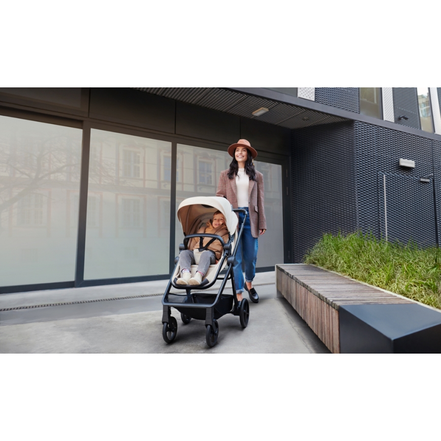 KINDERKRAFT - Kombinētie ratiņi 4in1 NEWLY Klasiska bēša + autokrēsls MINK PRO ar pamatni ISOFIX