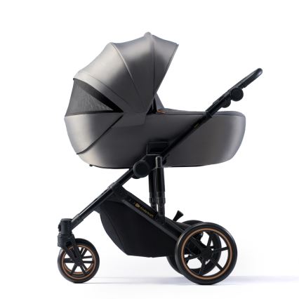 KINDERKRAFT SELECT - Kombinētie ratiņi 3in1 PRIME 2 Premium Shadow pelēka + autokrēsls