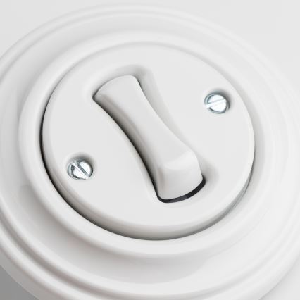 Kliklap - retro poga ar rāmi no baltas keramikas