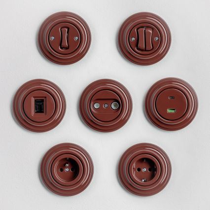 Kliklap - Retro USB kontaktligzda A+C ar brūnu rāmi