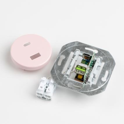 Kliklap - Retro USB kontaktligzda A+C ar rāmi vecrozā