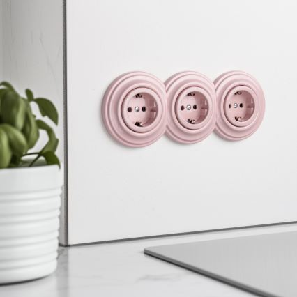 Kliklap - Trīskārša retro mājas kontaktligzda ar rāmīti SCHUKO 230 V antīkā rozā