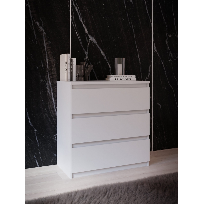 Komode ar atvilktnēm MAO balta