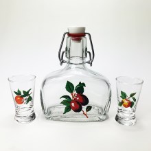 KOMPLEKTS 1x stikla pudele un 2x glāzīte caurspīdīga ar augļu motīvu